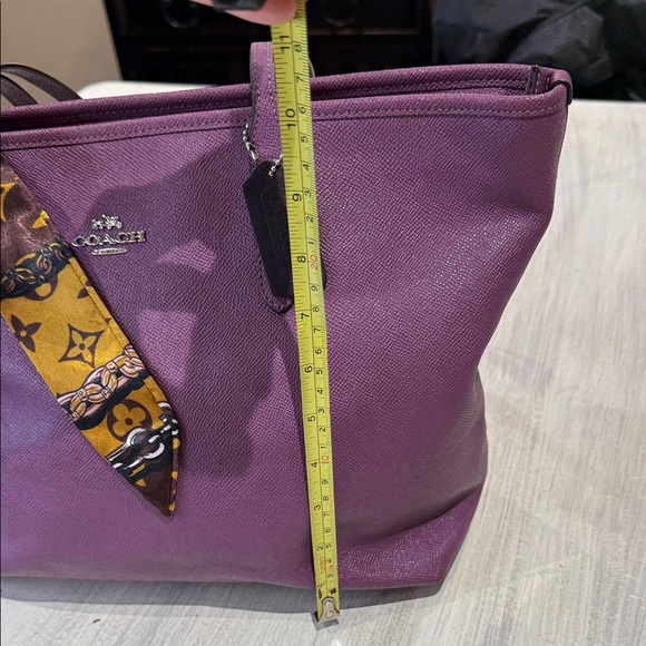 Coach Violet Tote Bag with Yellow Scarf - Picture 10 of 14